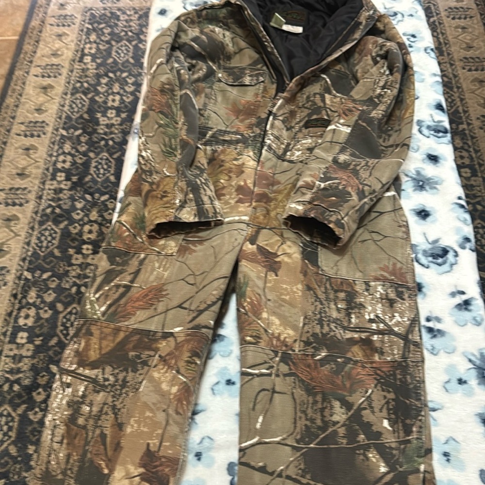 Camo coveralls boys size 14 great condition only worn a few times